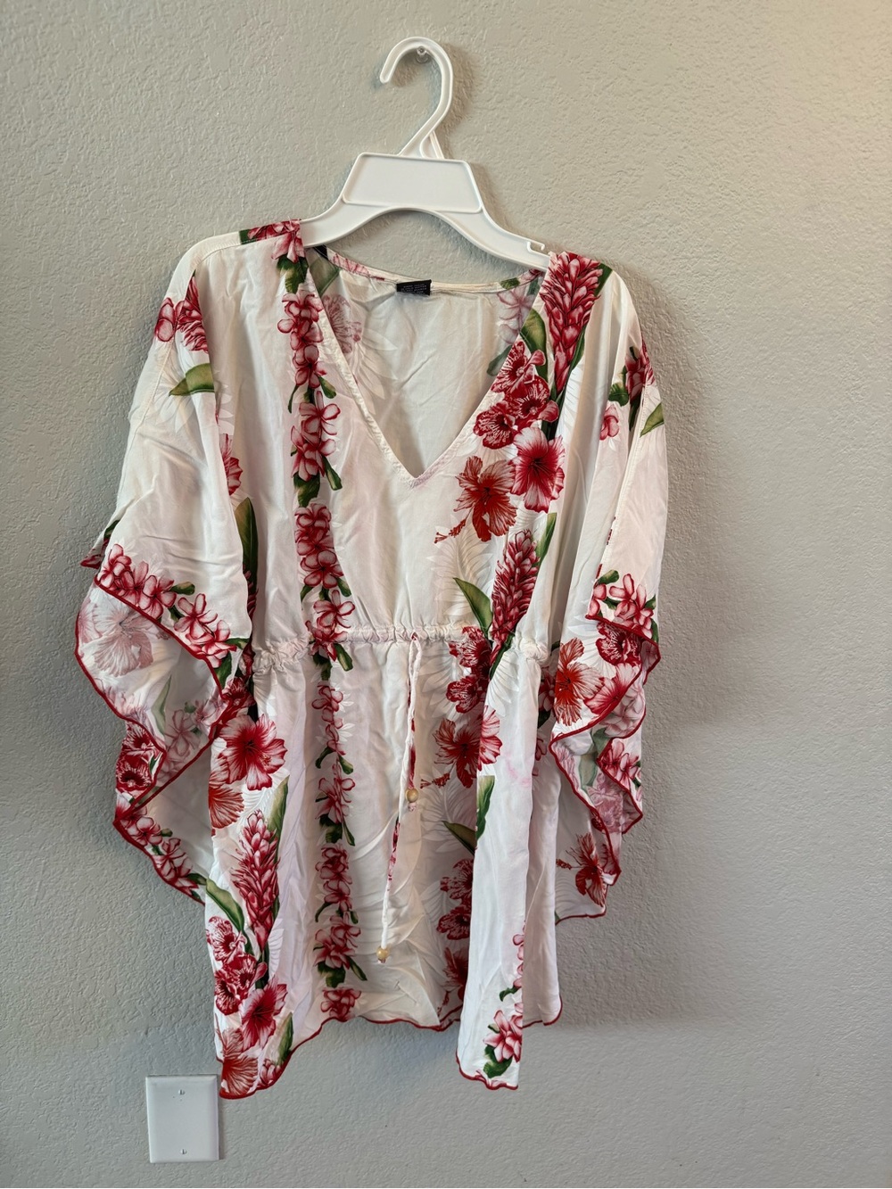 Favant Hawaii Floral Kaftan Top Drawstring Waist One Size Resort Wear